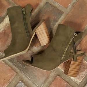 Justfab Balinda peep toe dress sandals